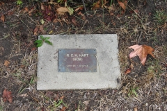 Hart, R. C. H. (Bob)