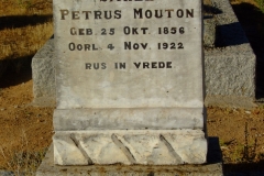 Mouton, Sarel Petrus