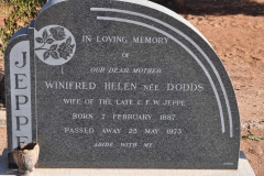 Jeppe, Helen nee Dodds