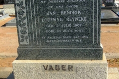 Reyneke, Jan Hendrik Lodewyk born 03 July 1907 died 10 July 1957