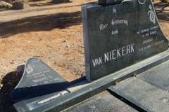 Van Niekerk, Michael born 25 July 1923 died 30 April 1983 and Johanna born 12 December 1925 died 08 February 1979