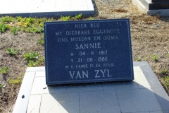 Van Zyl, Sannie