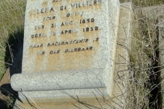 De Villiers, Helena nee Louw born 31 August 1890 died 15 April 1938