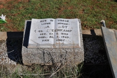 Kotze, Alida nee Steenkamp born 27 September 1889 died 20 March 1967