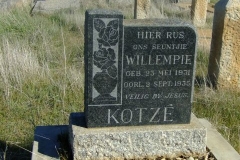 Kotze, Willempie born 23 May 1931 died 02 September 1935