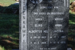 Steenkamp, Albertus Nel born 29 October 1905 died 04 February 1989 + Anna Jacoba born 17 January 1907 died 12 June 1975