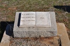 Van Zyl, AJ born 25 October 1873 died 11 August 1942